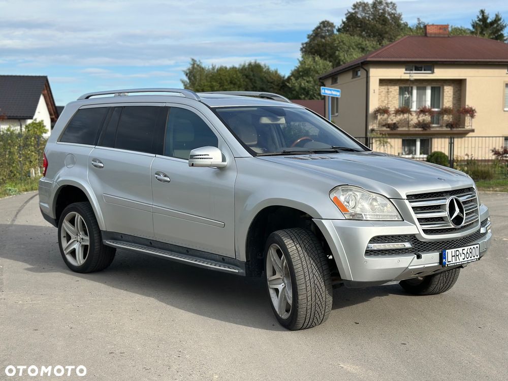 Mercedes-Benz GL 500 - 1