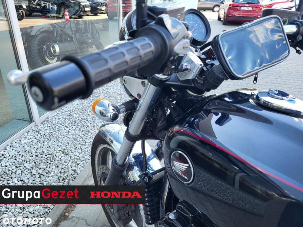 Honda CB - 8