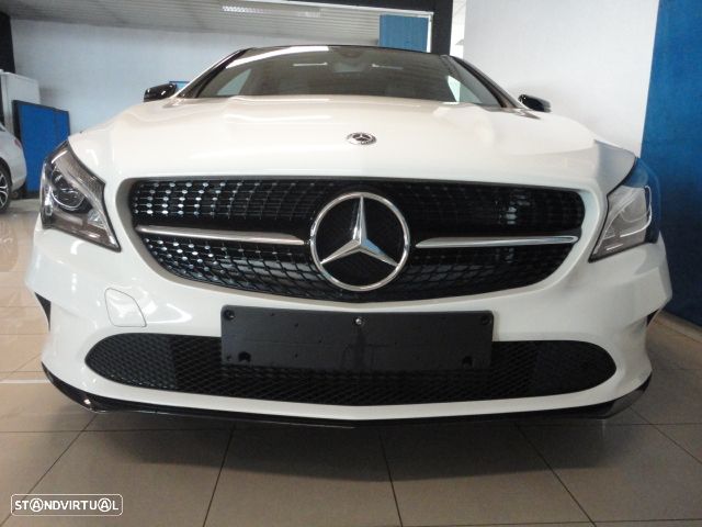 Mercedes-Benz CLA 180 d Shooting Brake Urban - 5