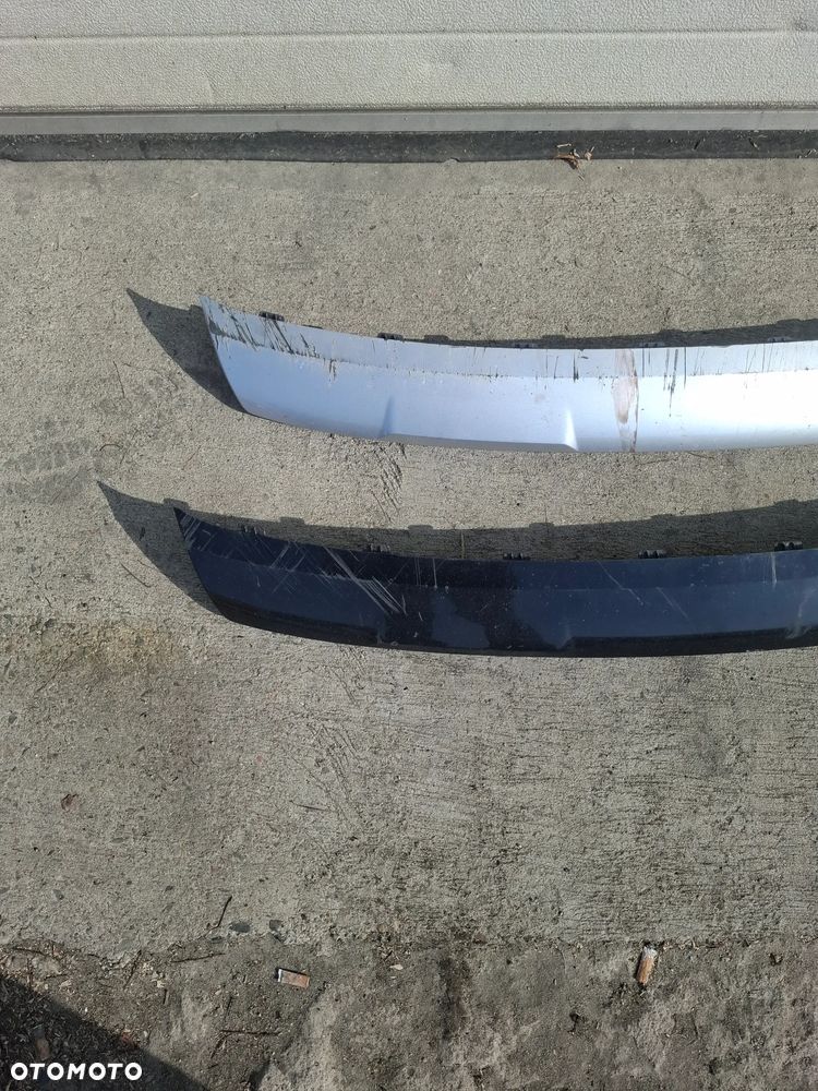 Volvo XC40  spoiler listwa dokładka zderzaka 31407947 - 2