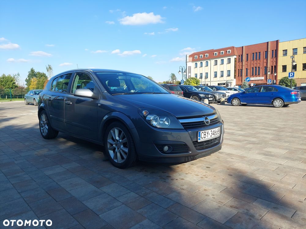 Opel Astra III 1.7 CDTI Cosmo - 2