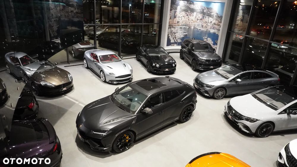 Lamborghini Urus - 5