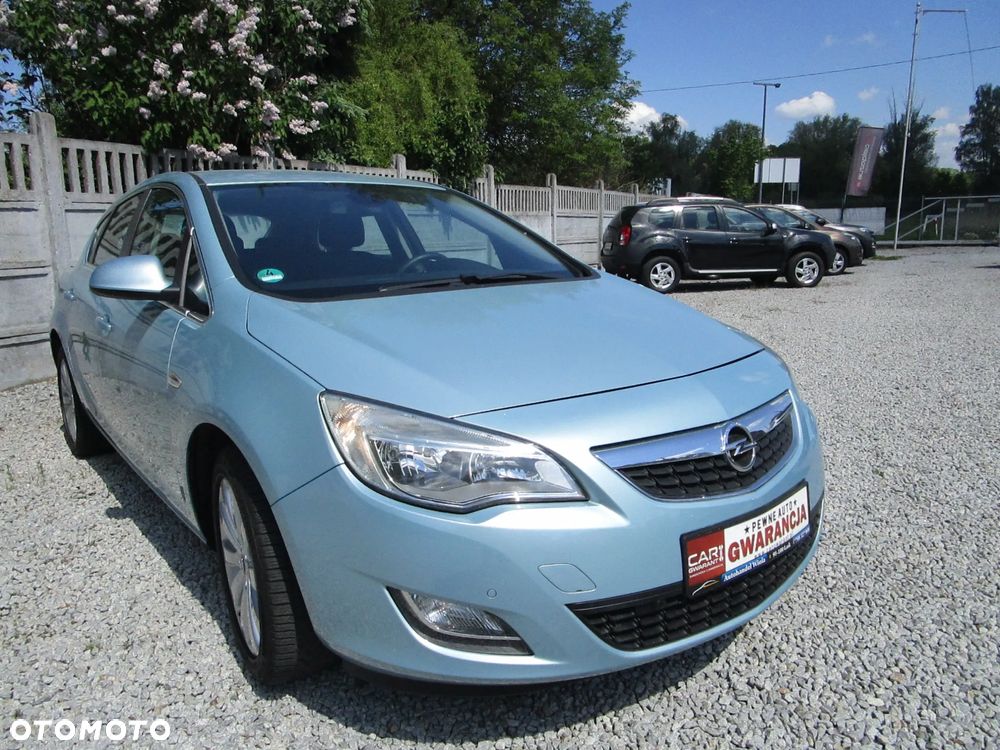 Opel Astra 1.6 Design Edition - 5