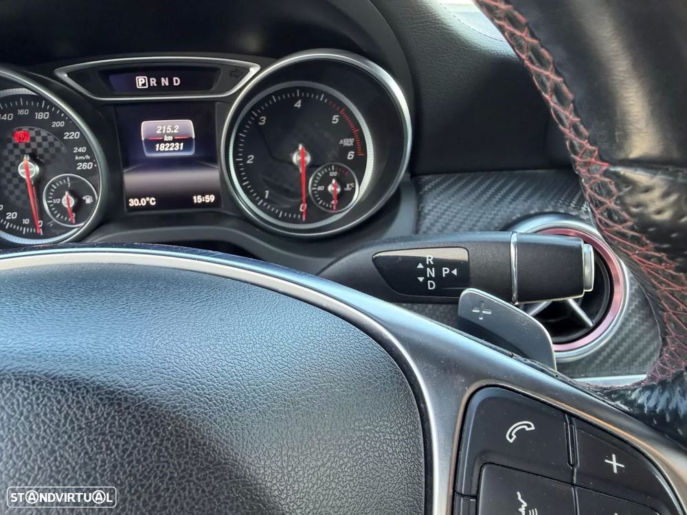 Mercedes-Benz A 220 d 7G-DCT AMG Line - 22