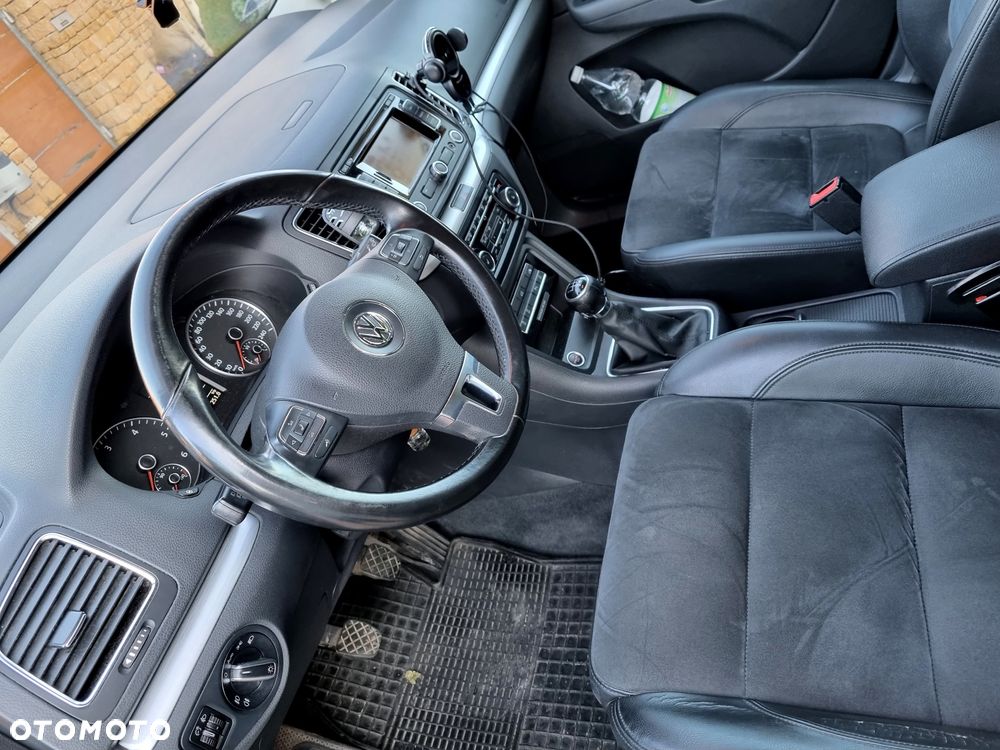 Volkswagen Sharan 2.0 TDI Highline - 5