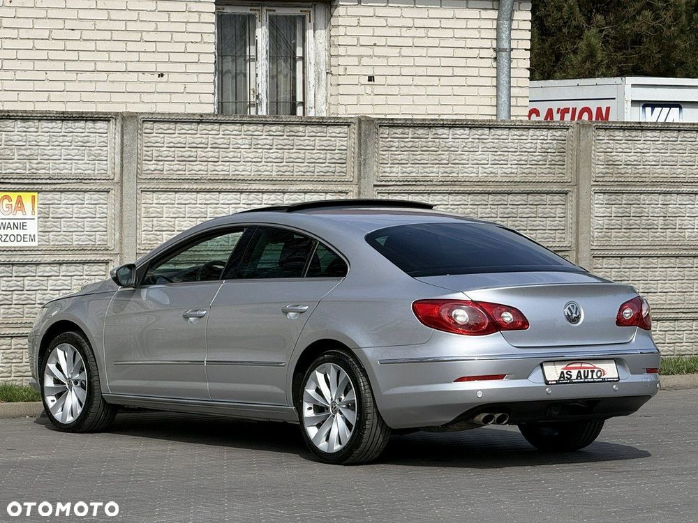 Volkswagen Passat CC - 37