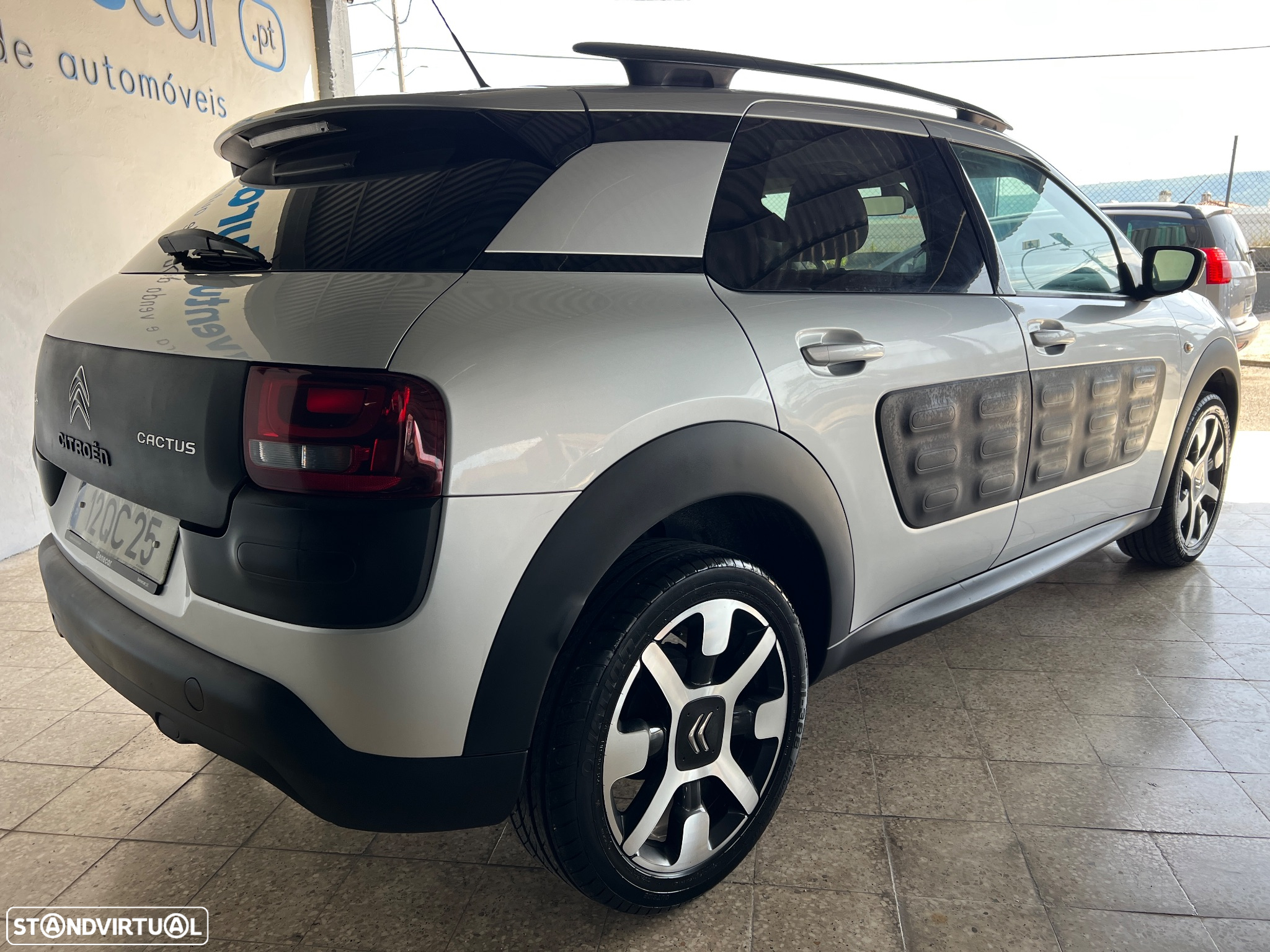 Citroën C4 Cactus 1.2 PureTech Live - 31