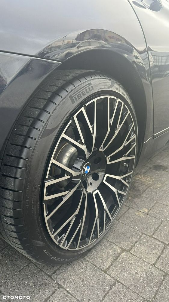 BMW Seria 7 - 22