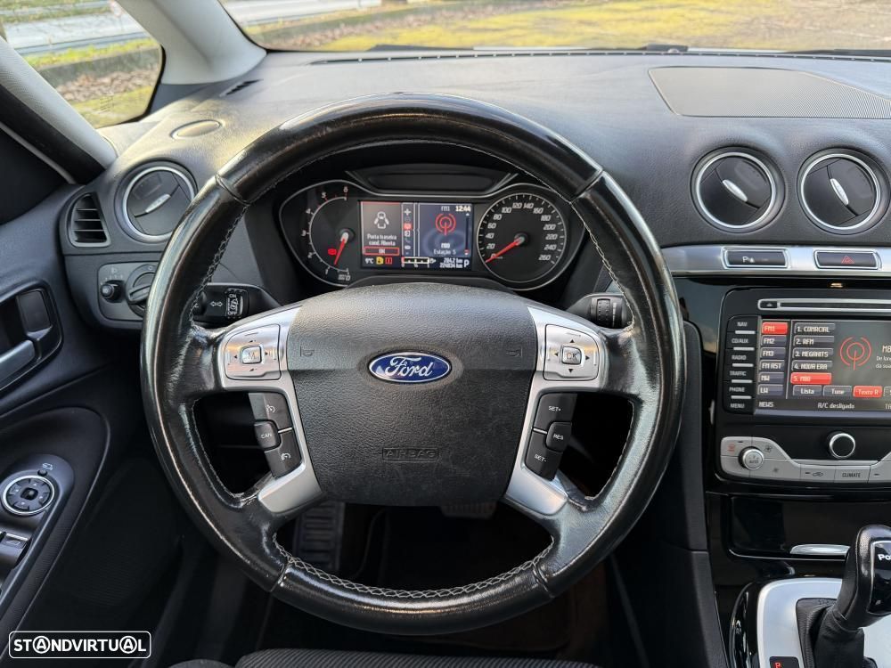 Ford S-Max 2.0 TDCi Titanium Powershift - 24