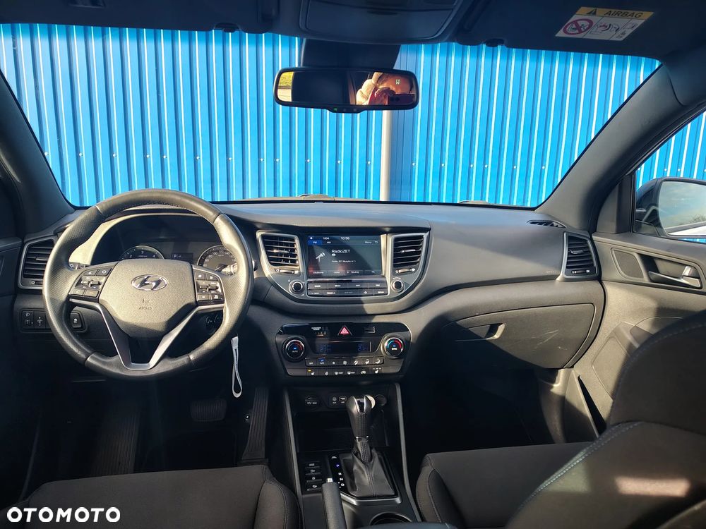 Hyundai Tucson 1.7 CRDI BlueDrive GO Plus 2WD DCT - 11