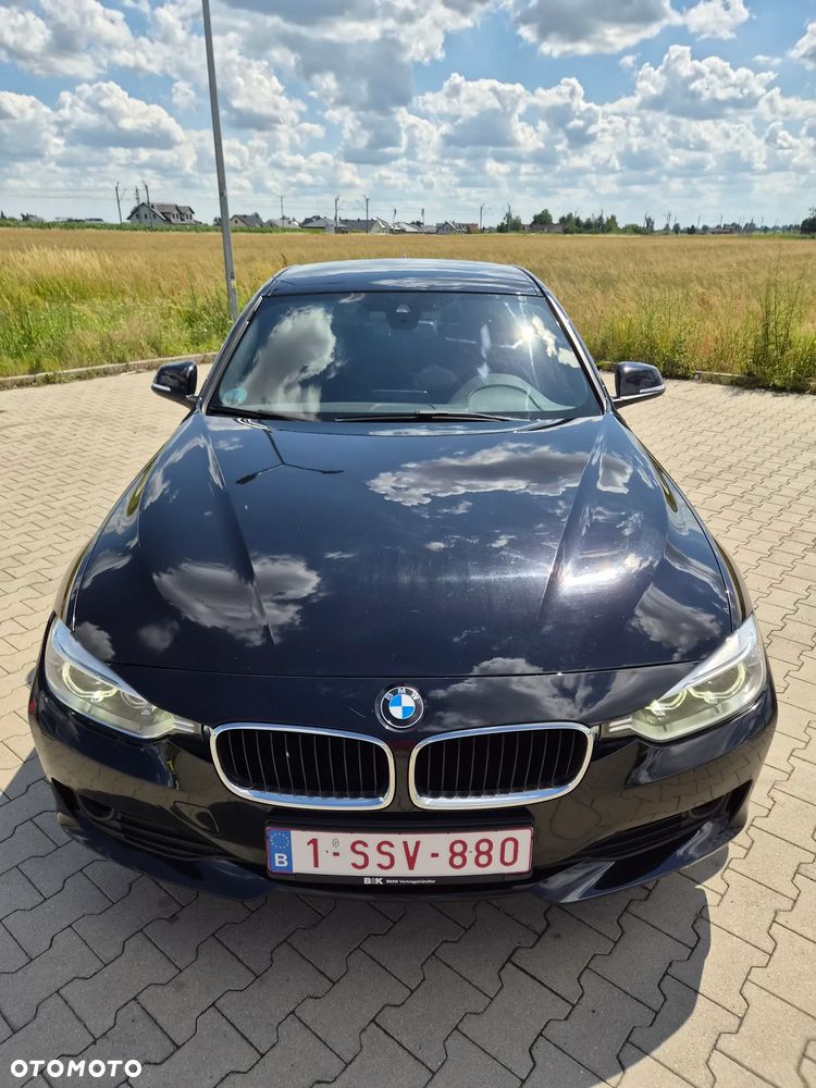 BMW Seria 3 316d - 2