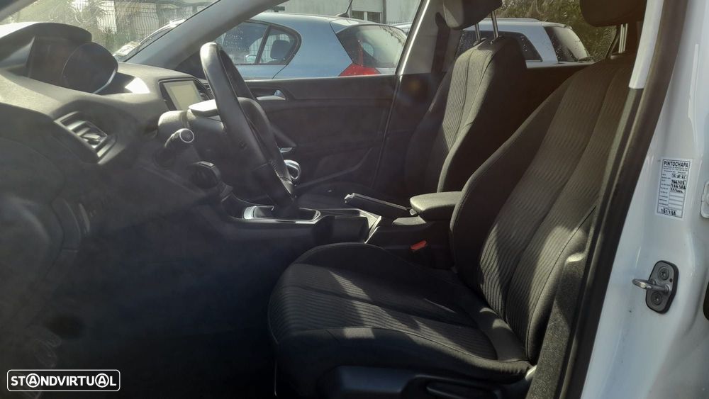 Peugeot 308 SW 1.6 BlueHDi Allure - 9