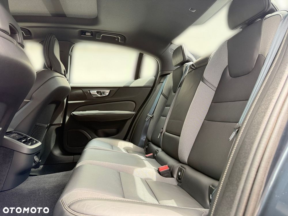 Volvo S60 - 14