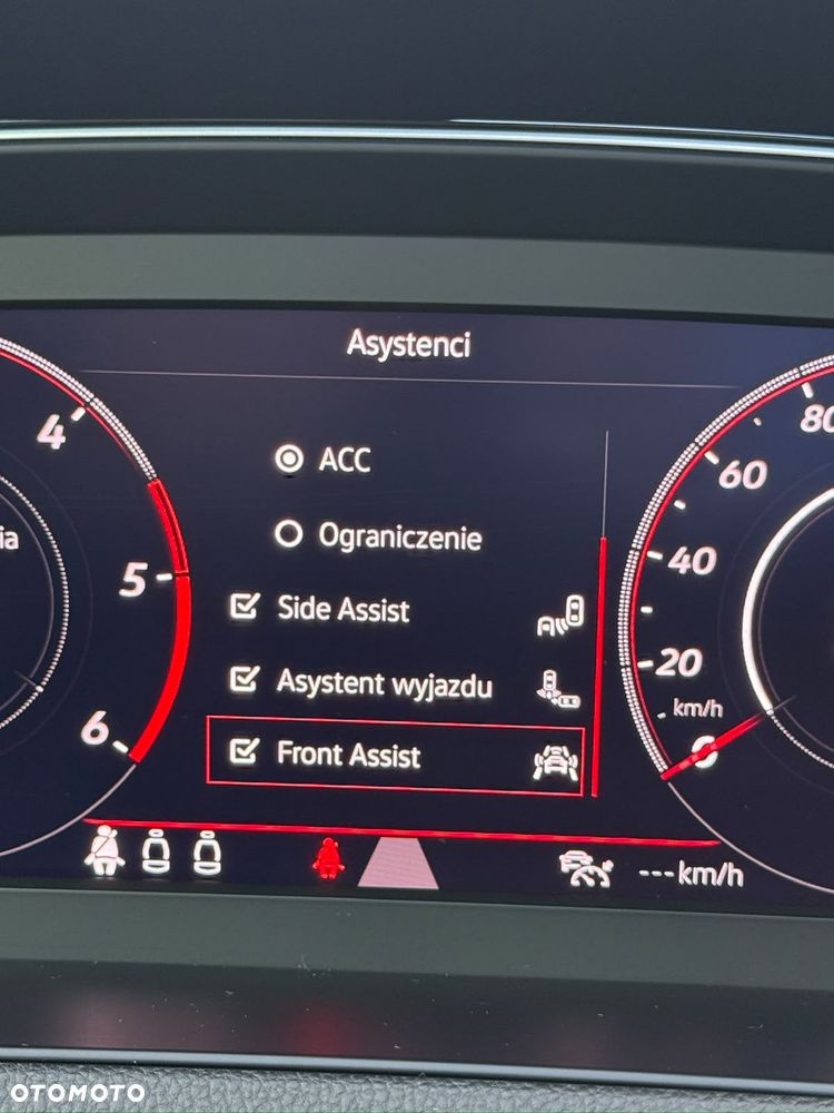 Volkswagen Arteon 2.0 TDI SCR R-Line DSG - 24