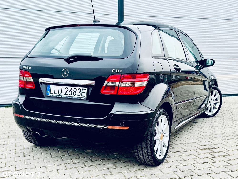 Mercedes-Benz Klasa B 180 CDI - 22