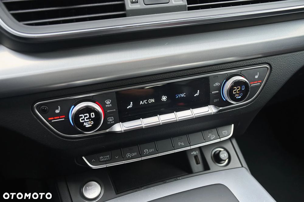 Audi Q5 40 TDI mHEV Quattro S Line S tronic - 31