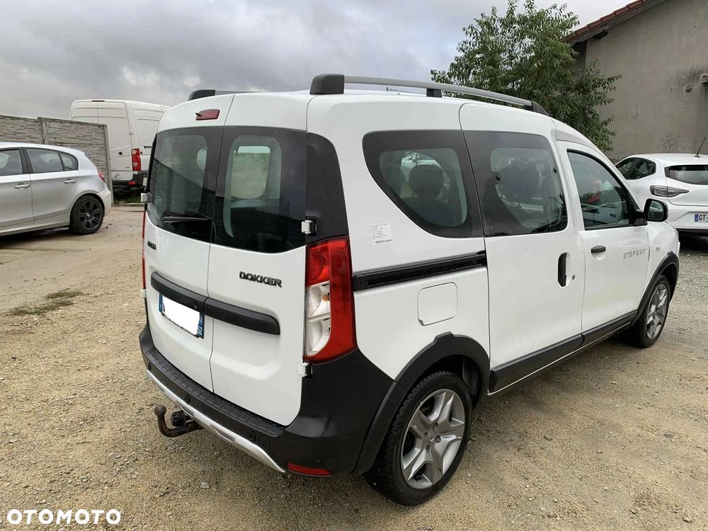 Dacia Dokker TCe 115 Stepway - 1