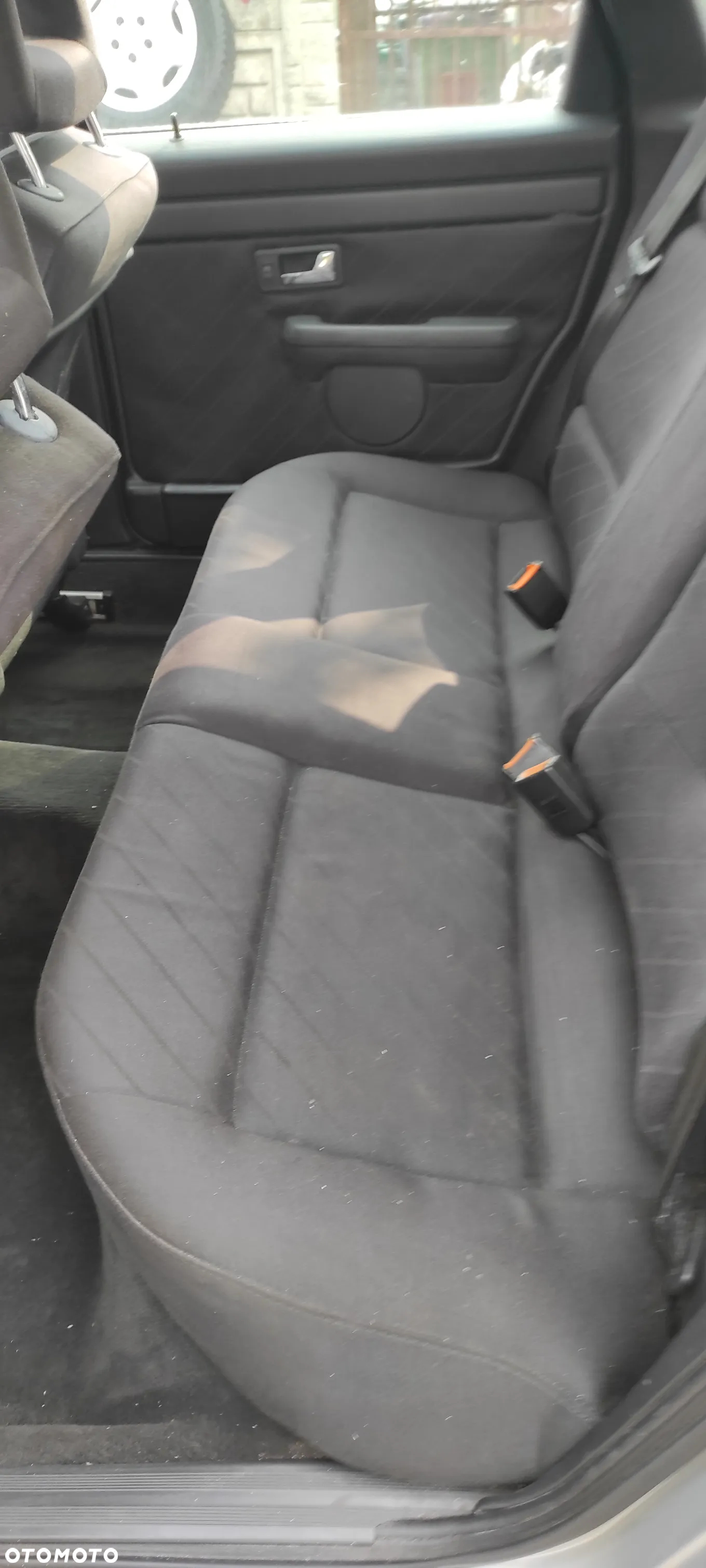 Audi 100 Avant 2.3 E - 16