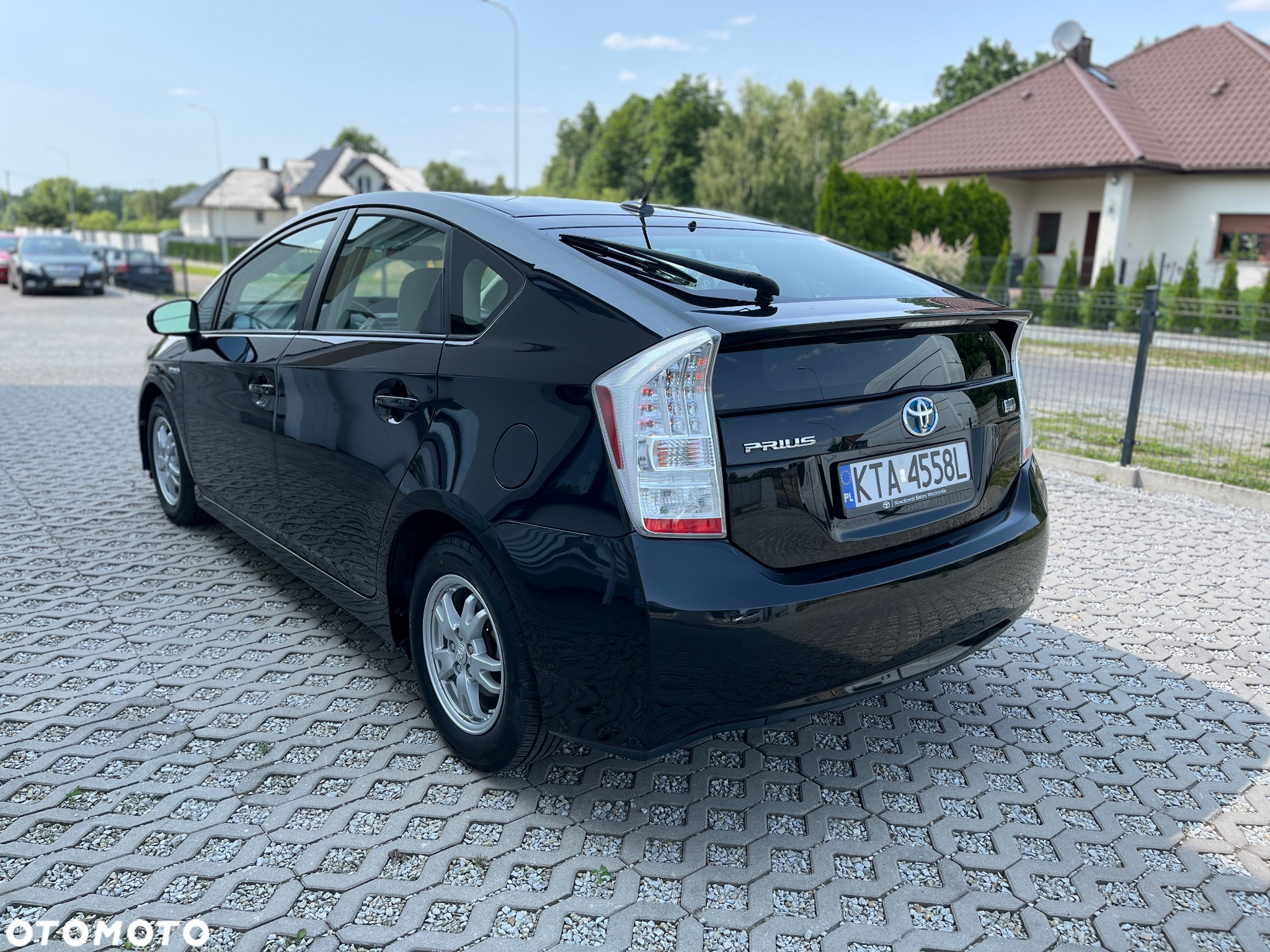 Toyota Prius 1.8 HSD Luna - 4