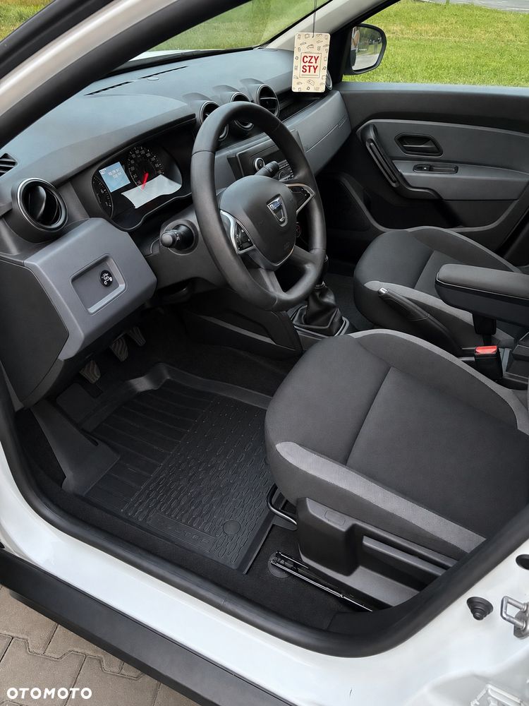 Dacia Duster 1.0 TCe Essential - 18