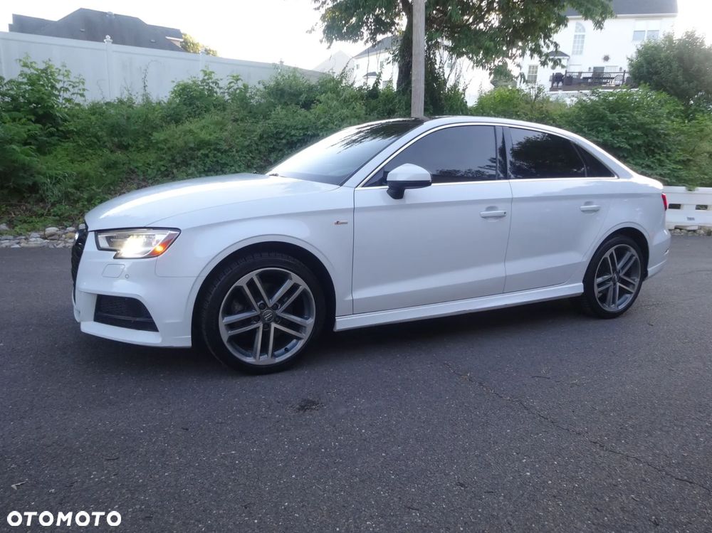 Audi A3 Limousine - 3