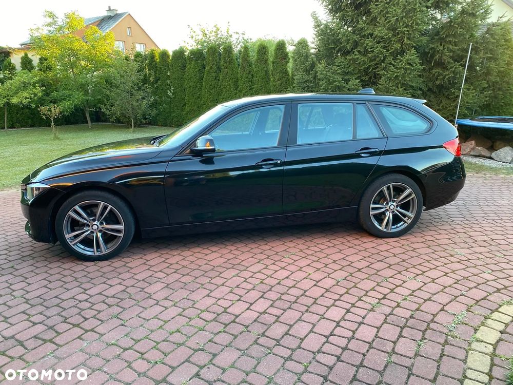 BMW Seria 3 320d - 4