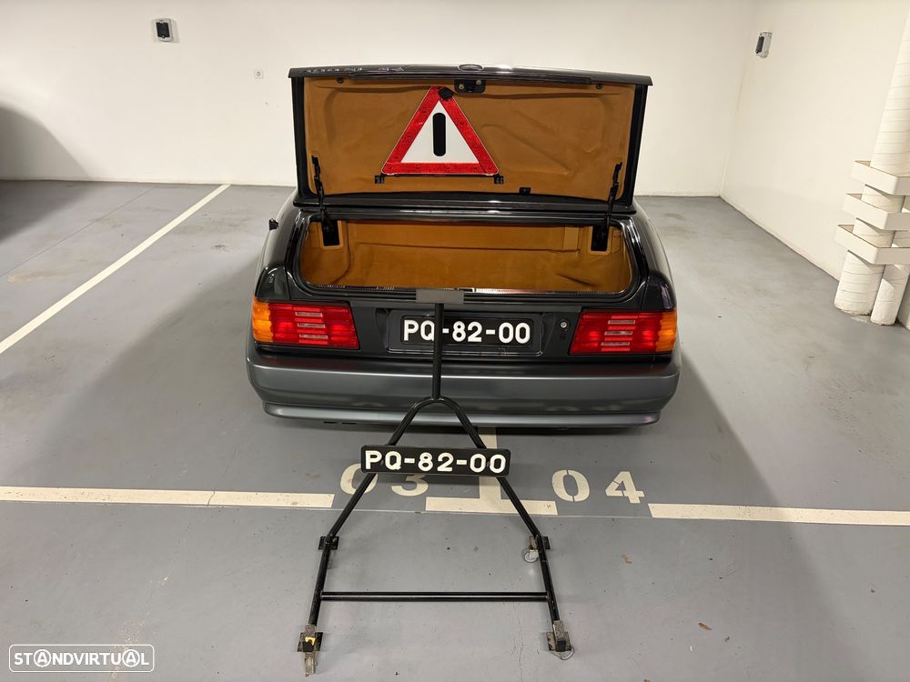 Mercedes-Benz SL 300 - 13