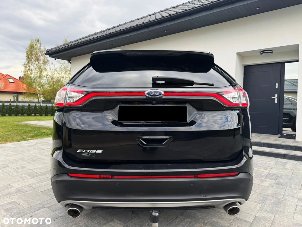 Ford Edge 2.0 TDCi 4x4 Titanium - 34
