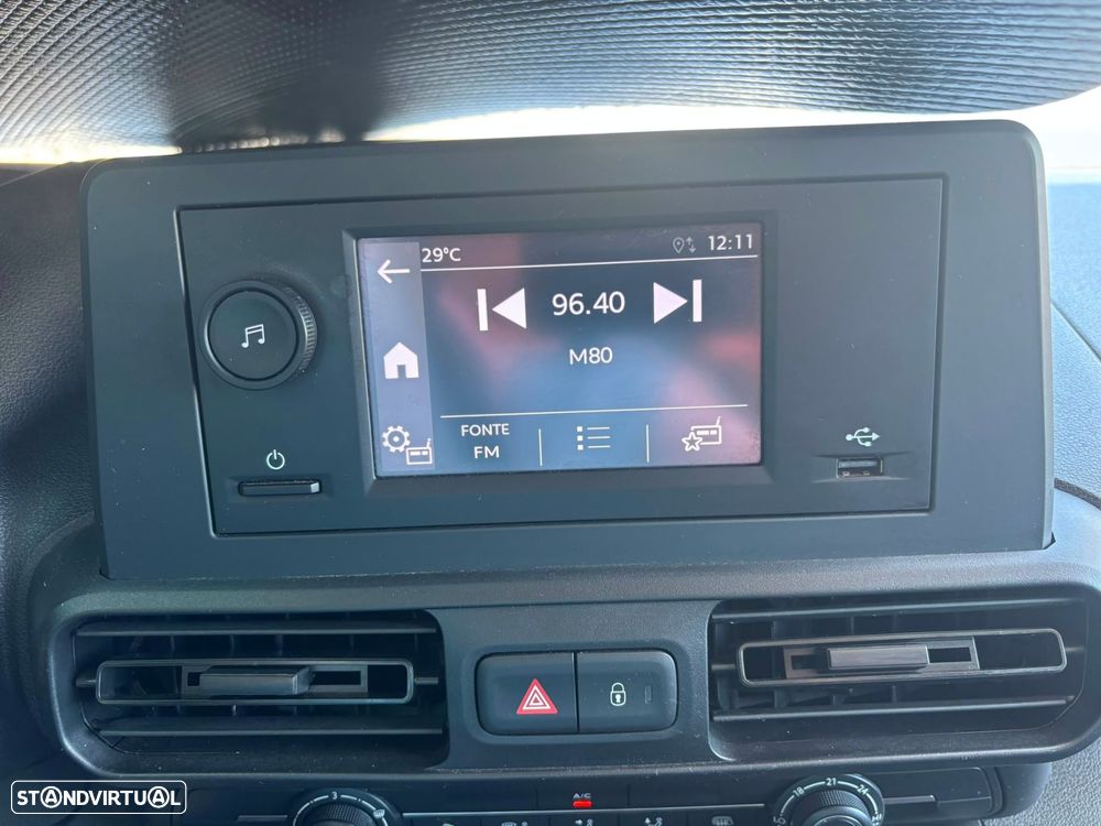 Toyota Proace City 1.5D L1 COMFORT 102cv - AC - GPS - IVA DEDUTÃVEL - 39