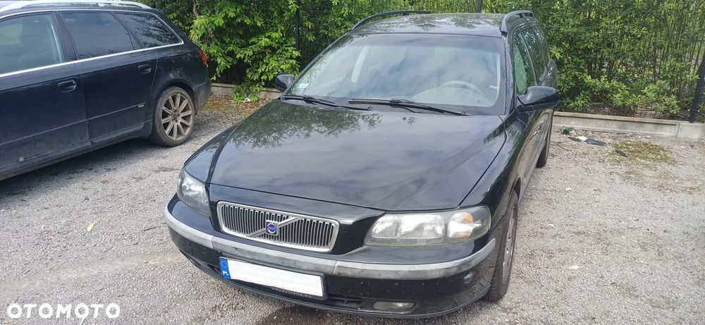 Volvo V70 2001r 2.5 B 5244 S2 Lakier 019 Części