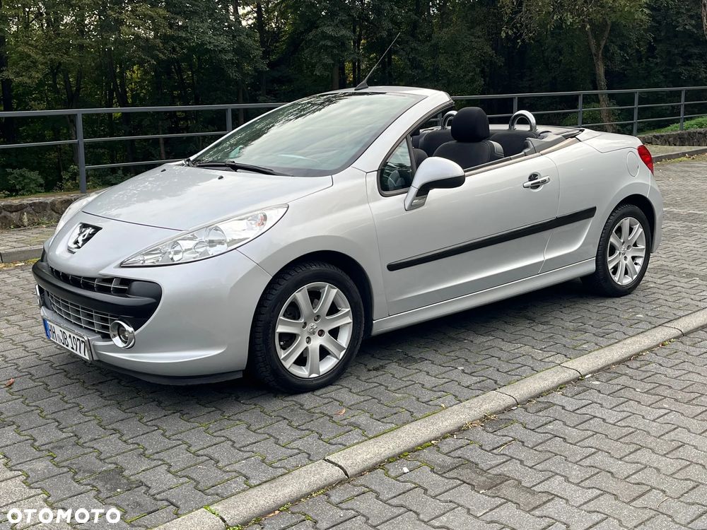 Peugeot 207 CC - 6