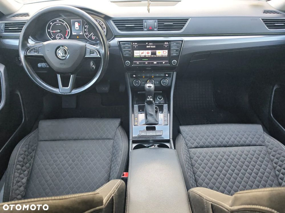Skoda Superb 2.0 TDI 4x4 DSG Style - 14