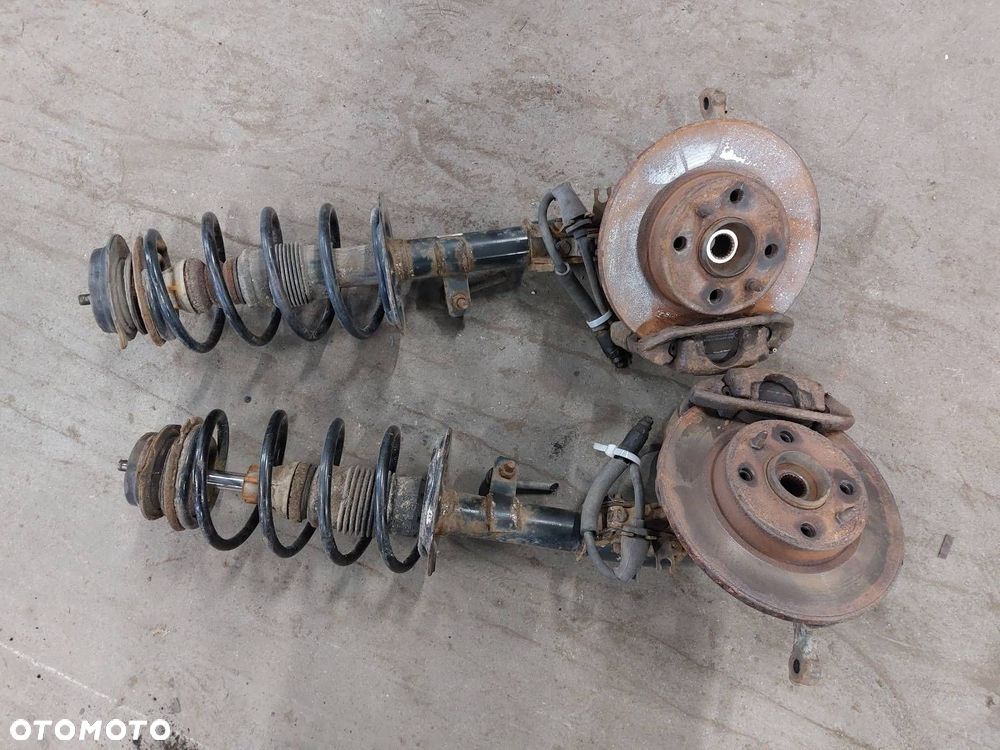 AMORTYZATOR SPRĘŻYNA ZWROTNICA LEWY + PRAWY PRZÓD HAMULCE PANDA II 1.1 8V - 1