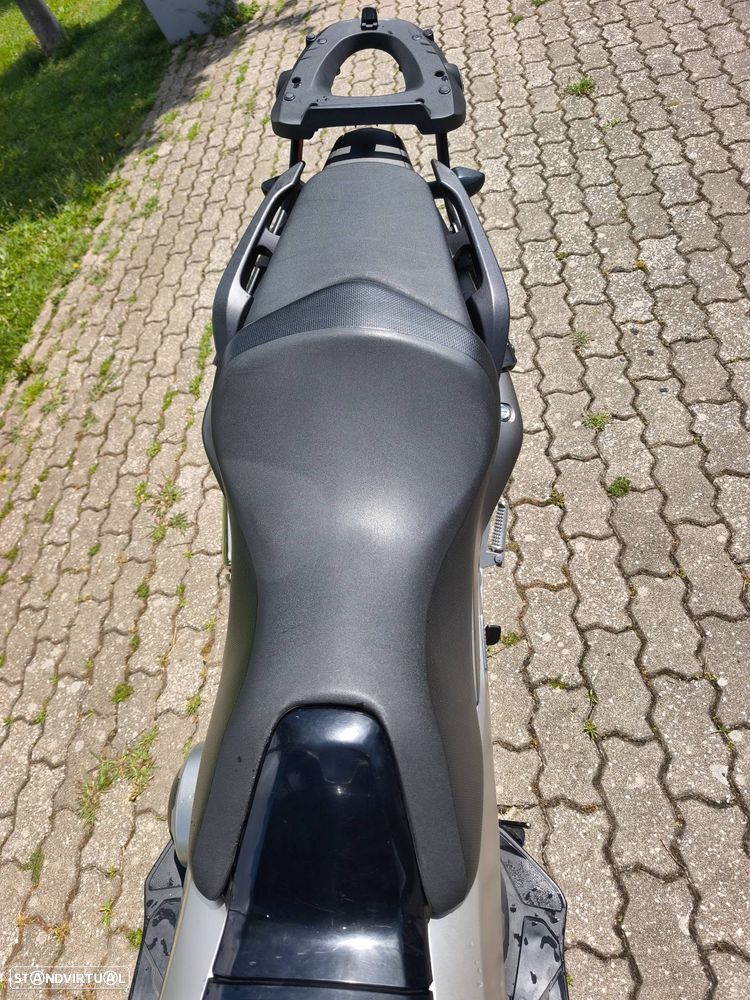 Honda Integra 750 - 8