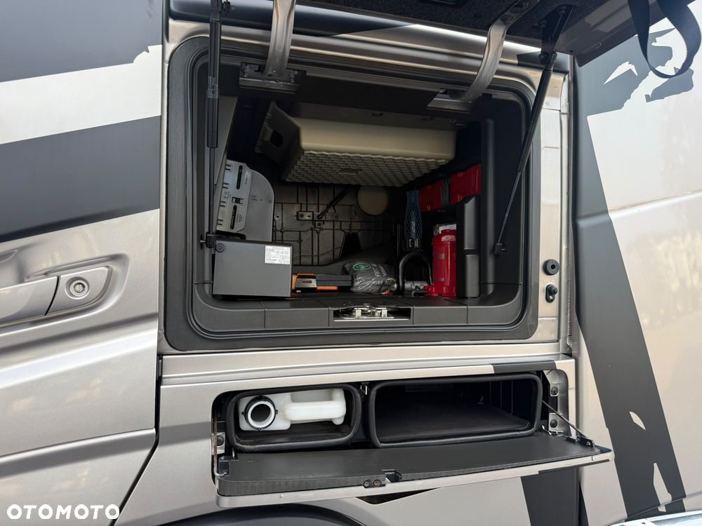Volvo FH500/EURO6//METALIK/FULL LED/NAVI/KLIMA.POSTOJOWA/SPROWADZONY - 22
