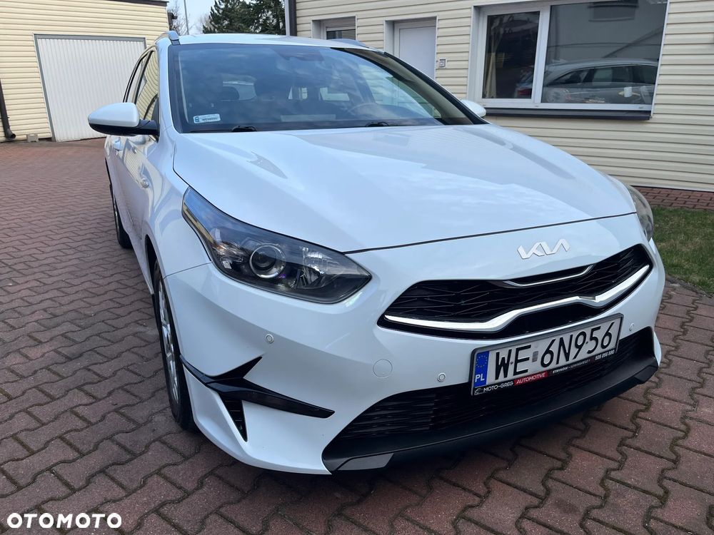 Kia Ceed 1.5 T-GDI M - 2