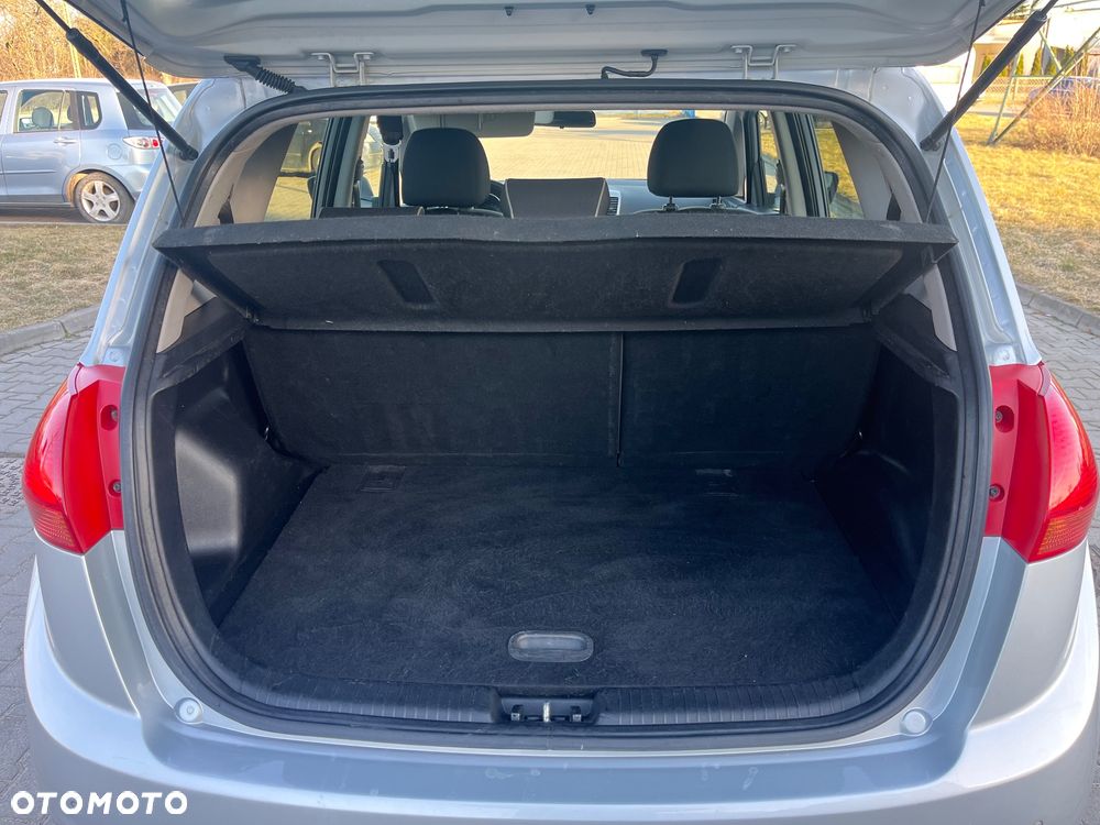 Kia Venga 1.4 CRDi 90 Attract - 13