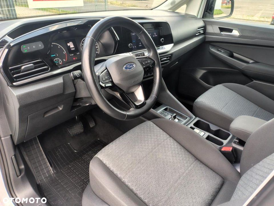 Ford Tourneo Connect Grand - 9