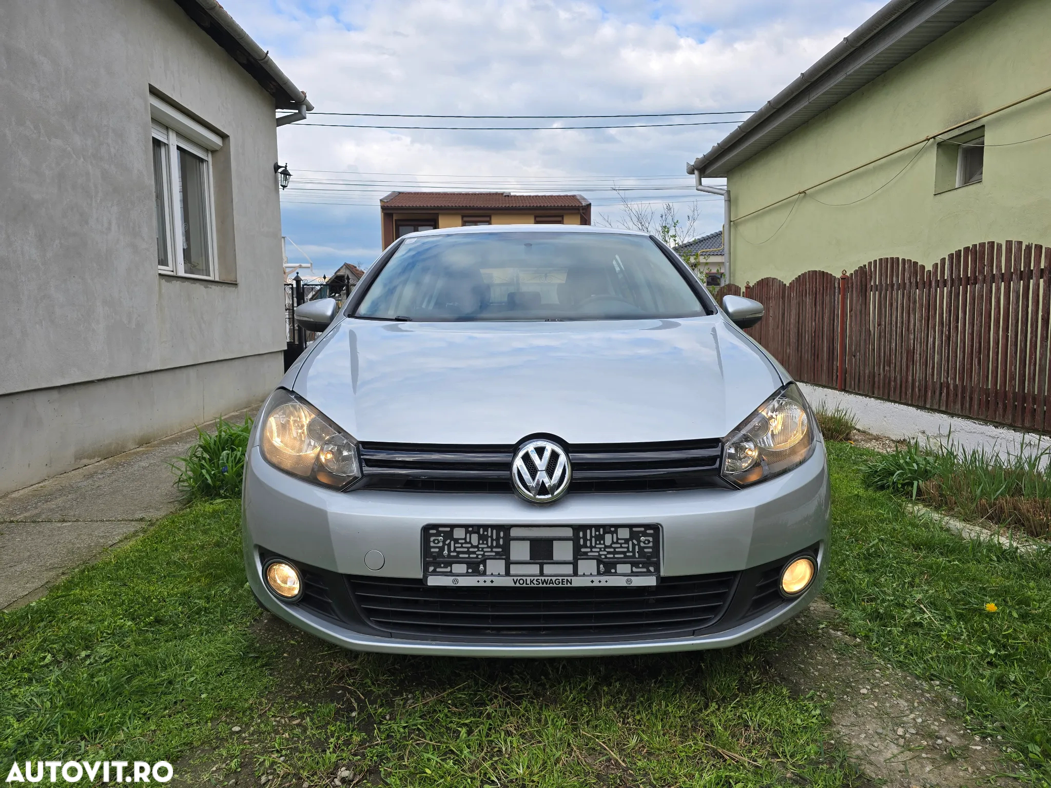Volkswagen Golf 1.6 TDI DPF Comfortline - 2