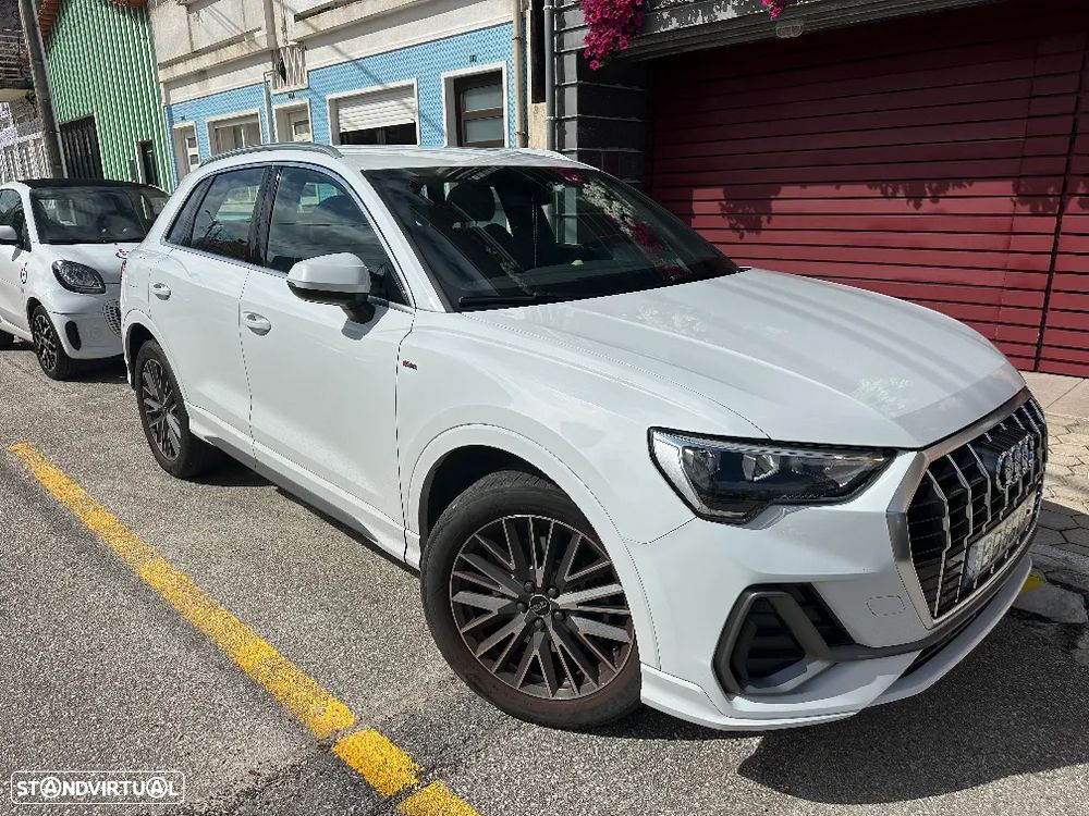 Audi Q3 45 TFSIe S line S tronic - 4