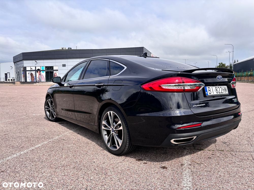 Ford Fusion - 6