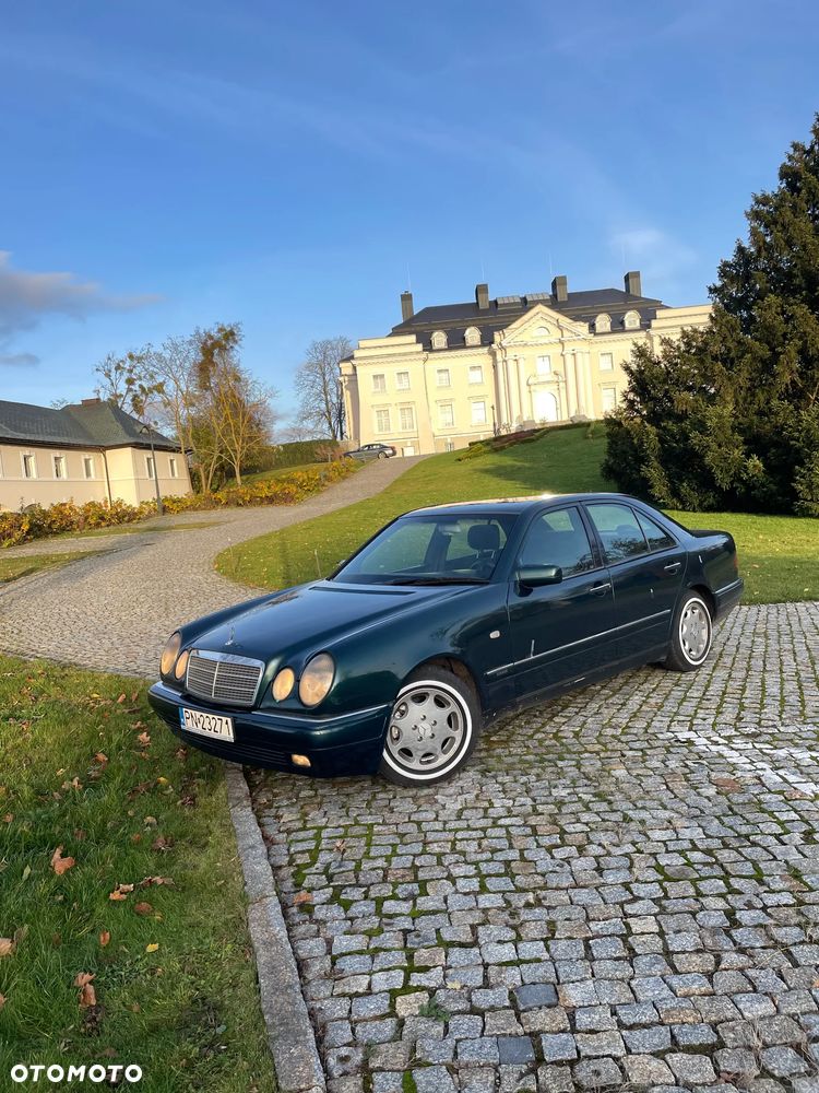 Mercedes-Benz Klasa E - 1