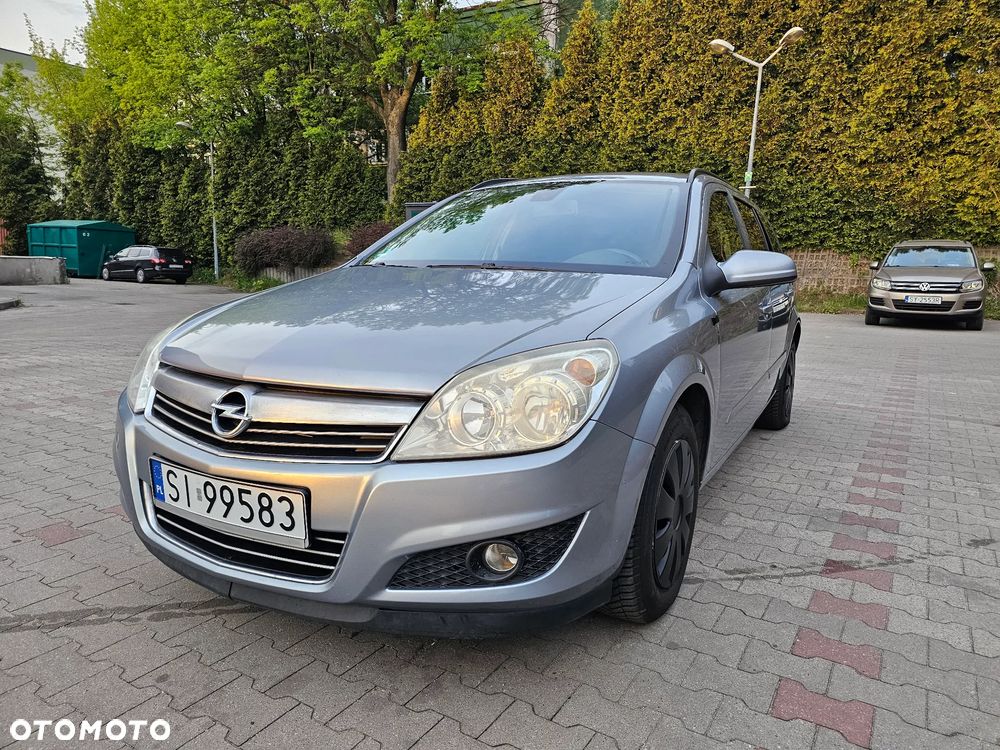 Opel Astra 1.6 Design Edition - 12