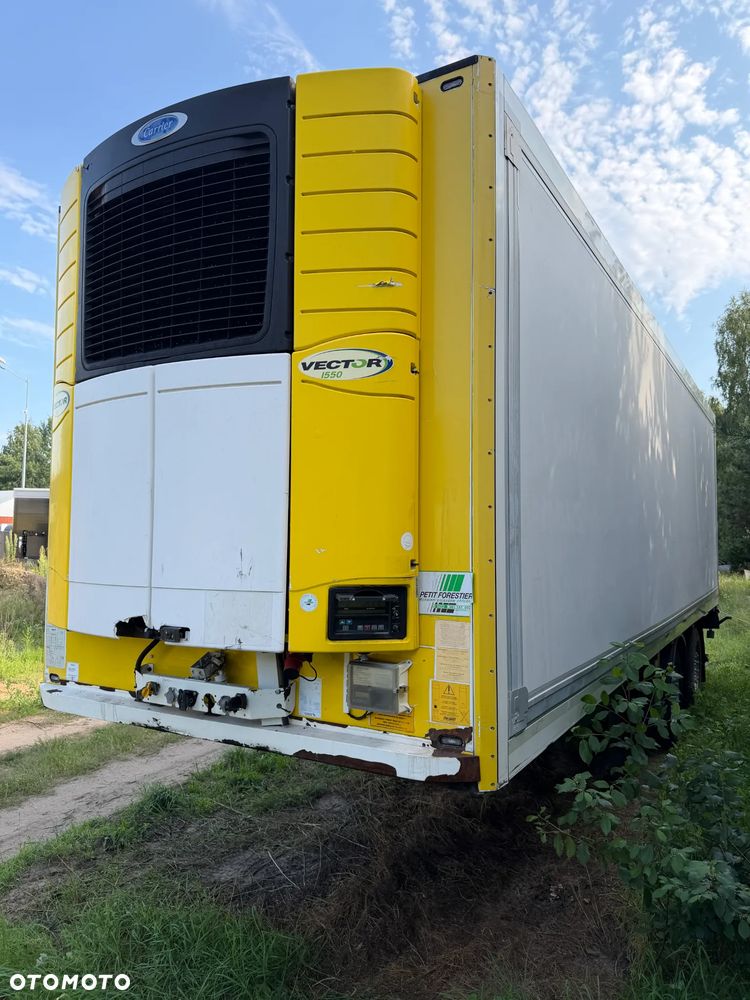 Schmitz Cargobull CARRIER VECTOR 1550 / OŚ SKRĘTNA / WINDA + ROLETA / 22 PALETY DŁ. 9 M / IDEALNA DO MIASTA / ŚWIETNIE ZWROTNA i SKRĘCAJĄCA NACZEPA / DOSTĘPNE 3 SZTUKI !! - 3