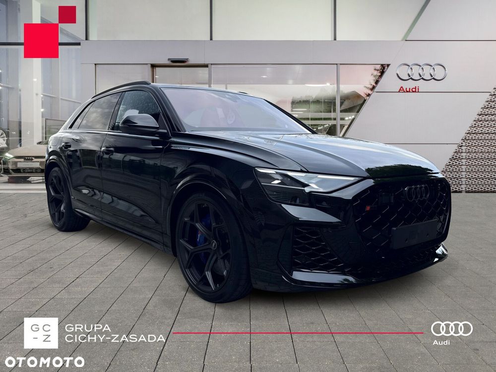 Audi RS Q8 - 8