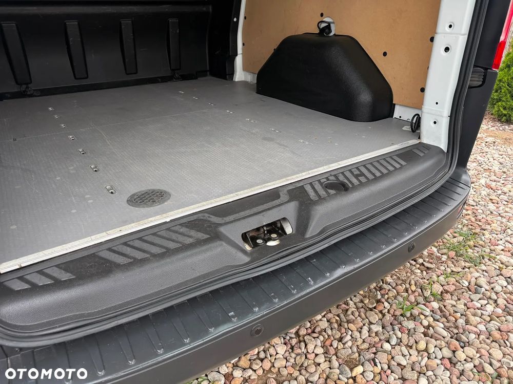 Ford Transit Custom - 27