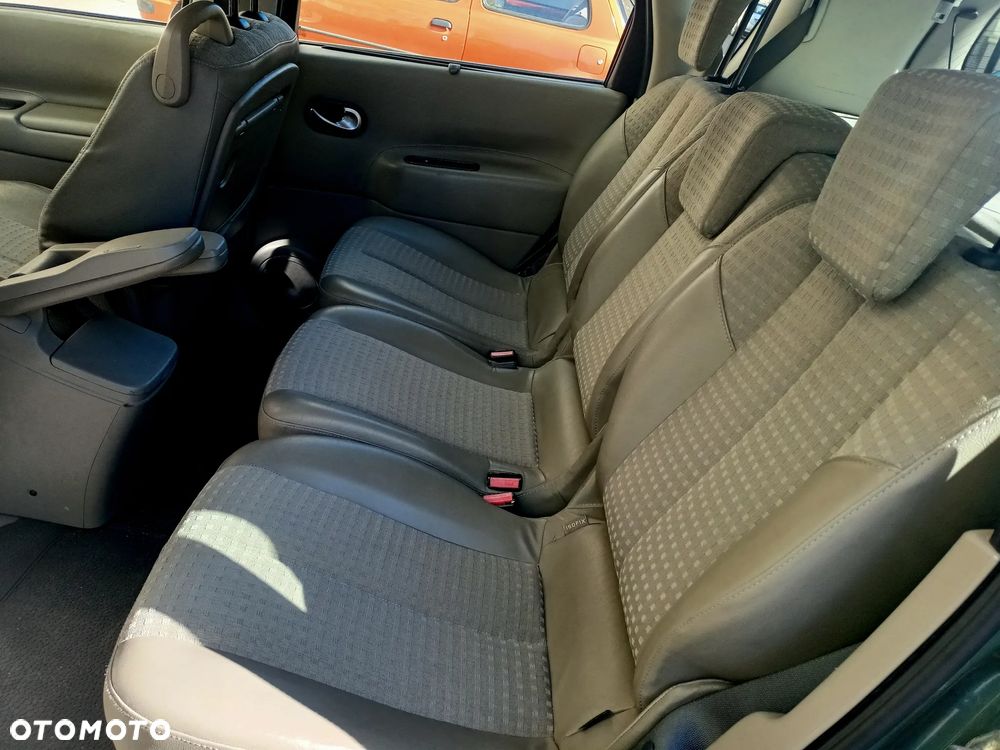 Renault Scenic 1.6 Confort Privilege - 6