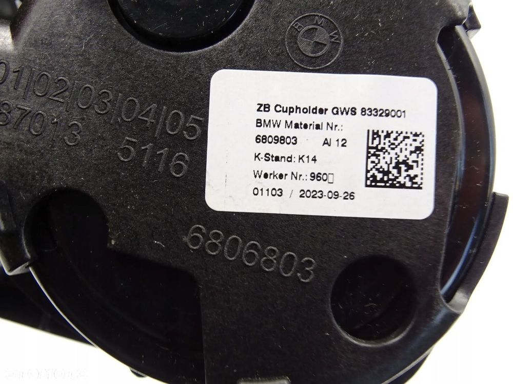 UCHWYT NA KUBKI NAPOJE USB TUNEL EUROPA 6809803 BMW 3 G20 G21 - 5