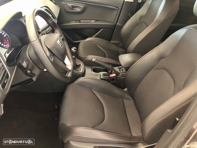 SEAT Leon ST 2.0 TDI FR DSG S/S - 19