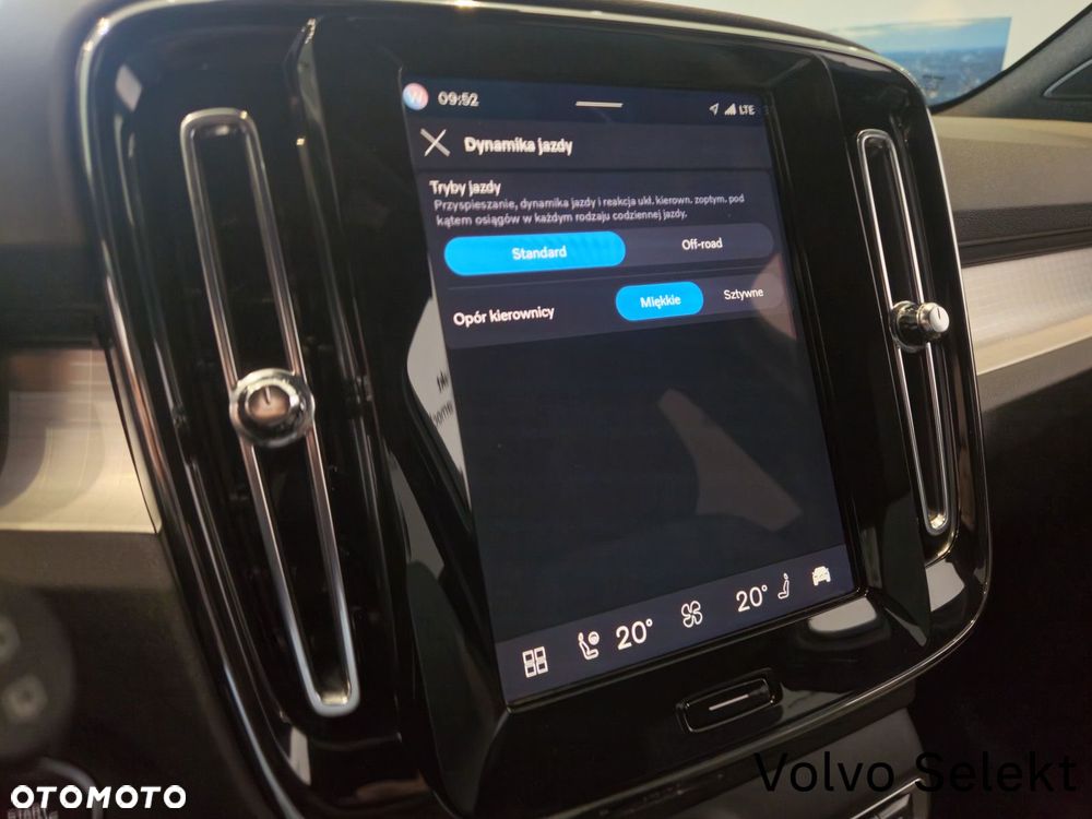 Volvo XC 40 - 30